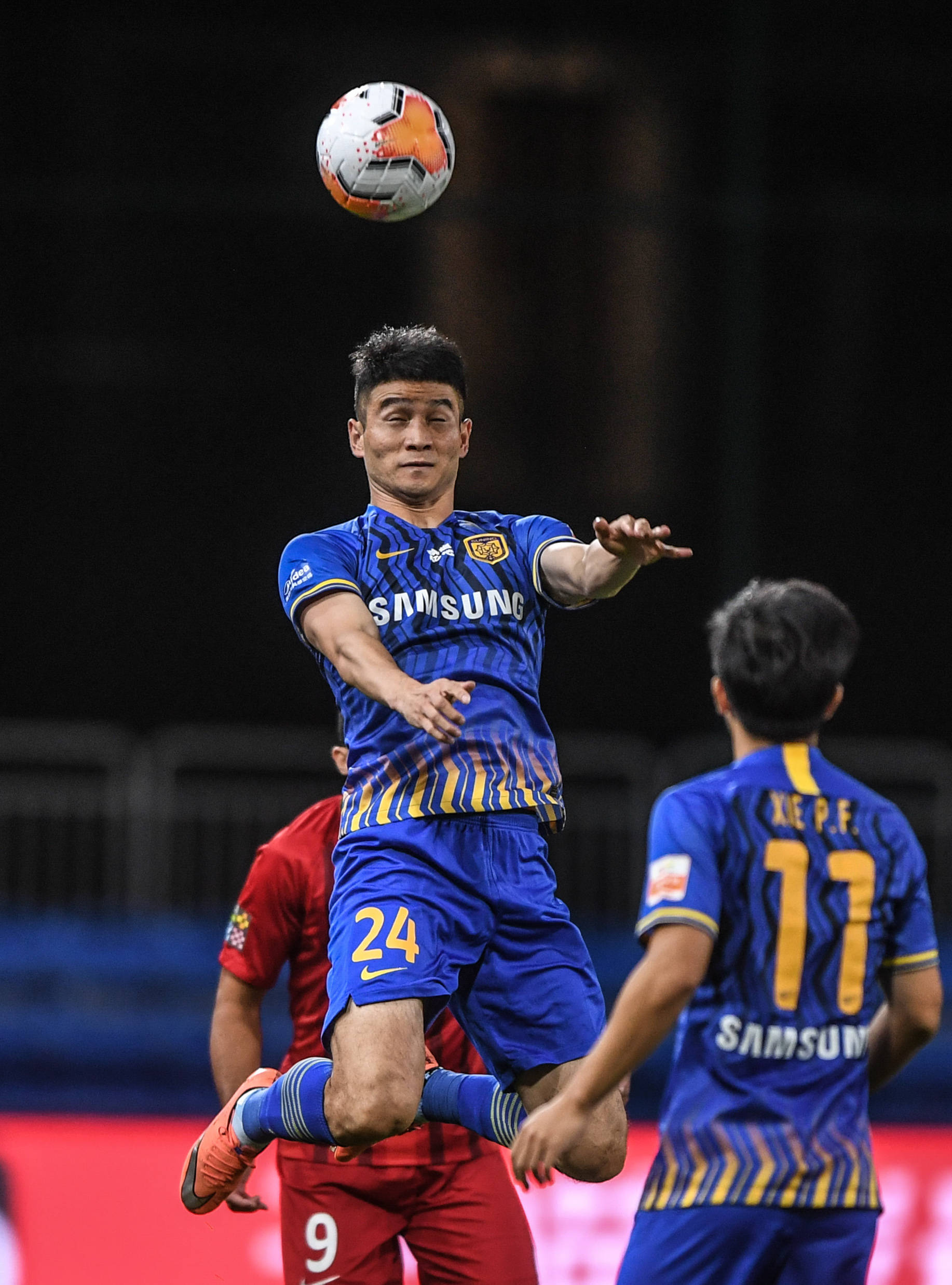 江苏苏宁取得关键胜利,发挥出色的简单介绍 江苏苏宁取得关键胜利,发挥出色的简单介绍