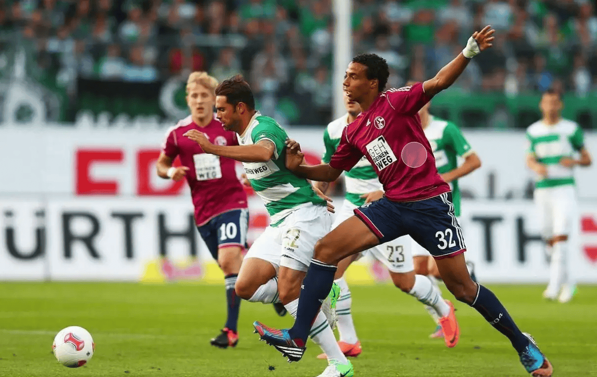 关于汉堡SV阵容大调整,球队备战下一场比赛的信息 关于汉堡SV阵容大调整,球队备战下一场比赛的信息