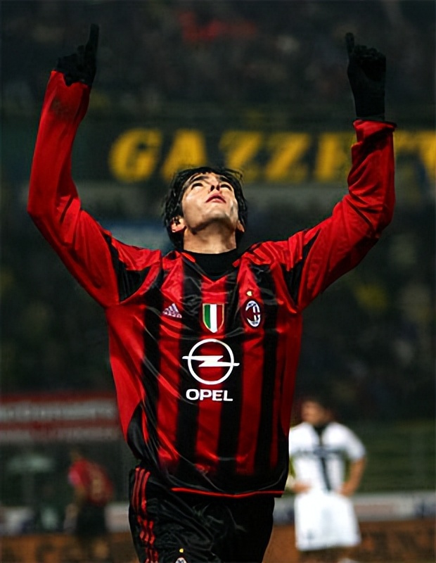 关于AC米兰实现四轮不败,意甲黑马闪耀欧洲赛场!的信息 关于AC米兰实现四轮不败,意甲黑马闪耀欧洲赛场!的信息