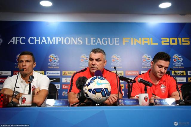 开云体育下载-阿赫利主帅因伤离开球队，外籍助理接替的简单介绍