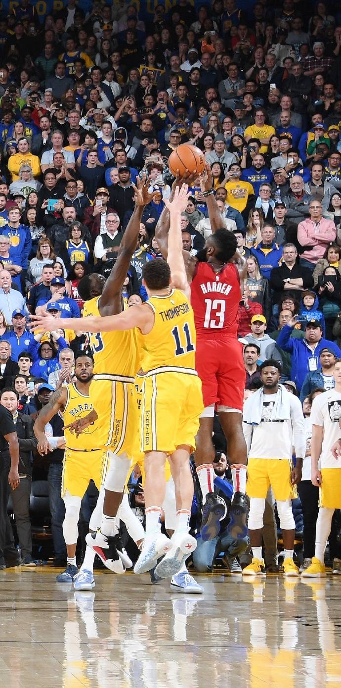 开云体育中国-火箭队连胜！詹姆斯哈登表现出色！