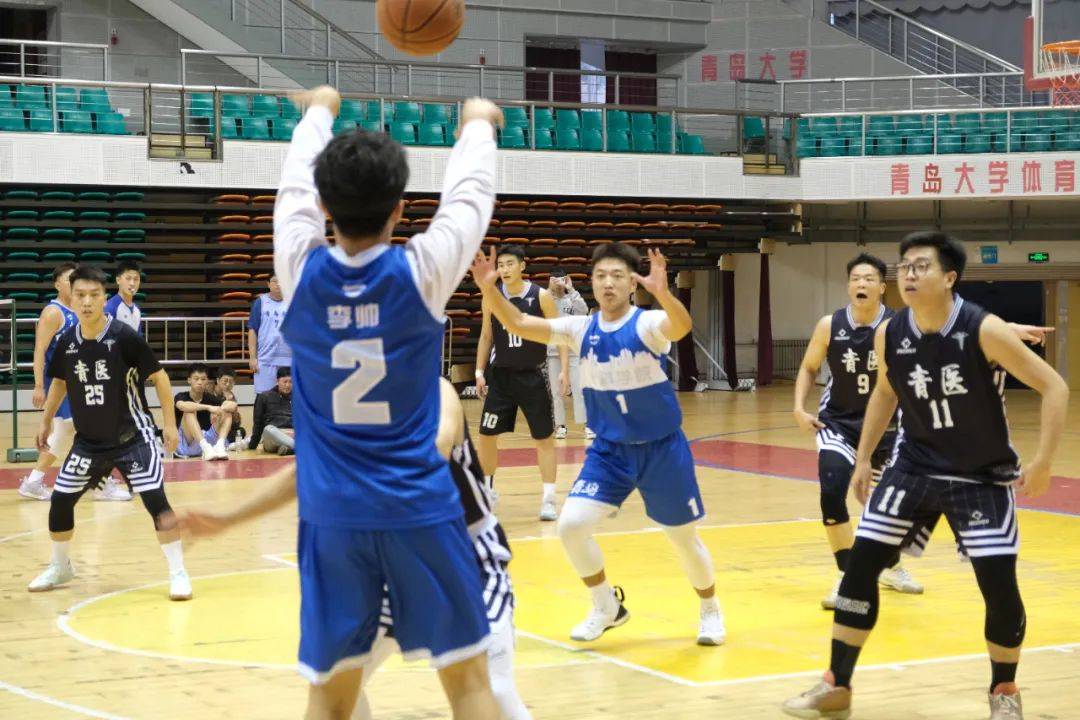 开云下载-包含球队气氛融洽，队员之间默契配合愈发默契的词条