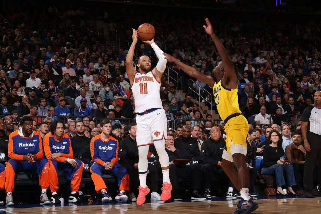 开云体育app-尼克斯队主将火力全开砍下分的简单介绍