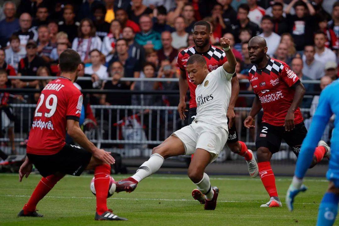 开云体育官网-关于亚眠主场不敌对手，局面险恶的信息