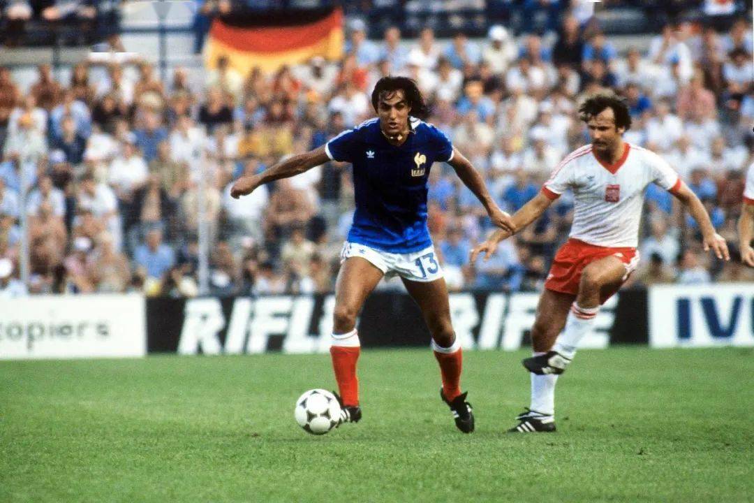 开云体育登录-圣埃蒂安遭遇连败，卫冕形势堪忧的简单介绍