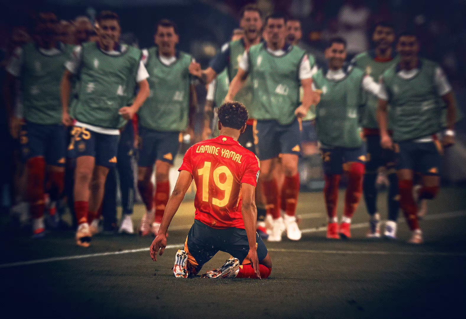 关于超级足球盛宴即将点燃,谁能横扫全场夺得胜利?的信息 关于超级足球盛宴即将点燃,谁能横扫全场夺得胜利?的信息