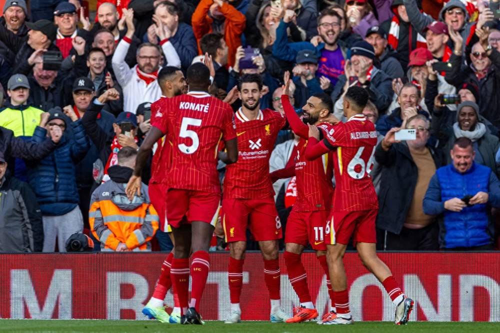 阿森纳遭遇连败，球队士气急需重振