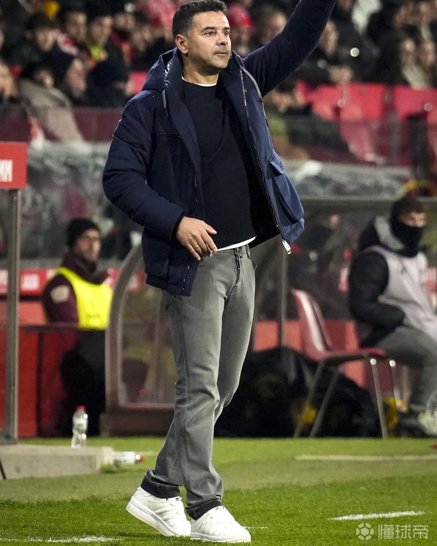 包含赫罗纳客场战胜阿尔梅里亚,保持胜利势头的词条 包含赫罗纳客场战胜阿尔梅里亚,保持胜利势头的词条