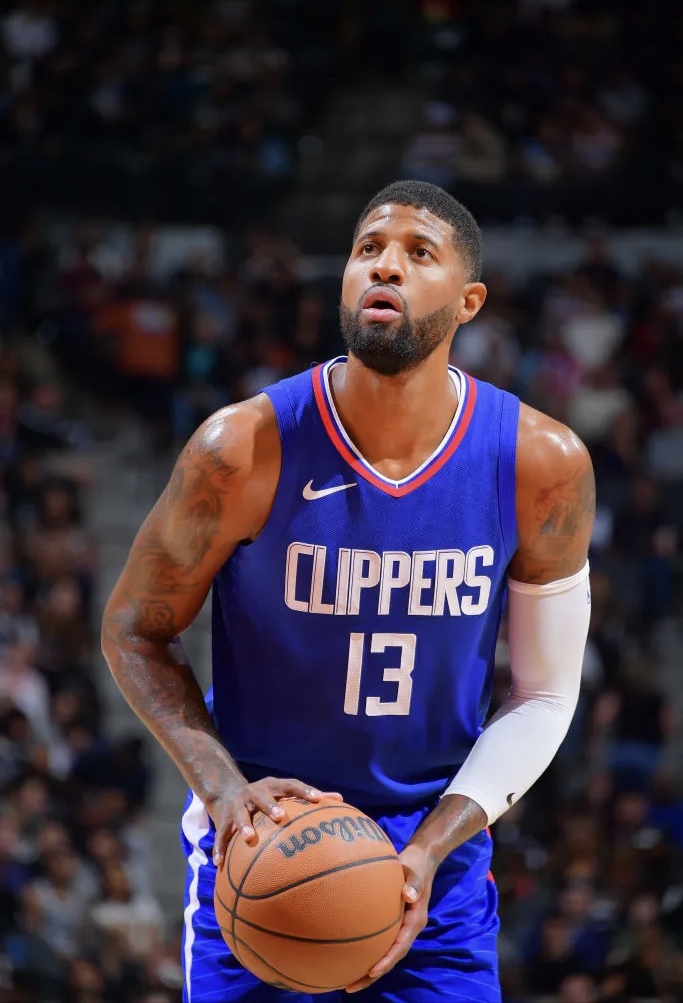 开云平台-关于快船连胜被终结，意外失利暂时压制住争议的信息