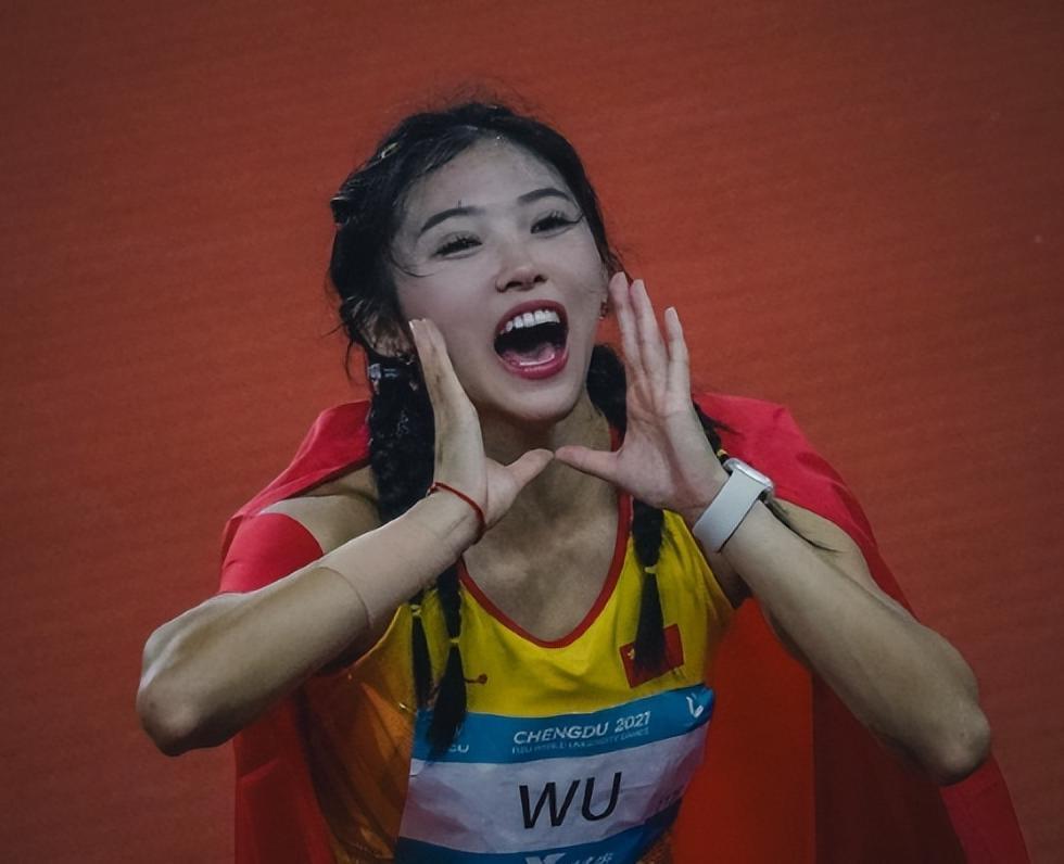 霸主强势夺冠,取得历史性胜利实力出众令人赞叹 霸主强势夺冠,取得历史性胜利实力出众令人赞叹