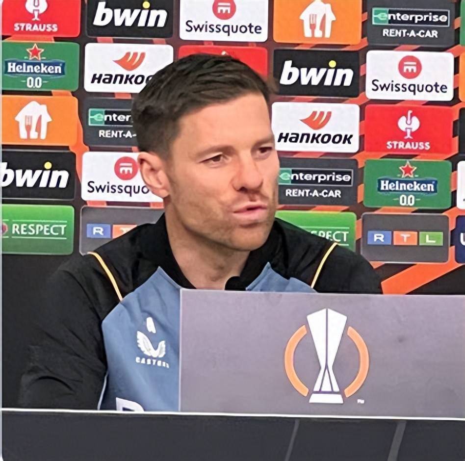 波鸿球队场地整修暂停训练,备战受阻 波鸿球队场地整修暂停训练,备战受阻