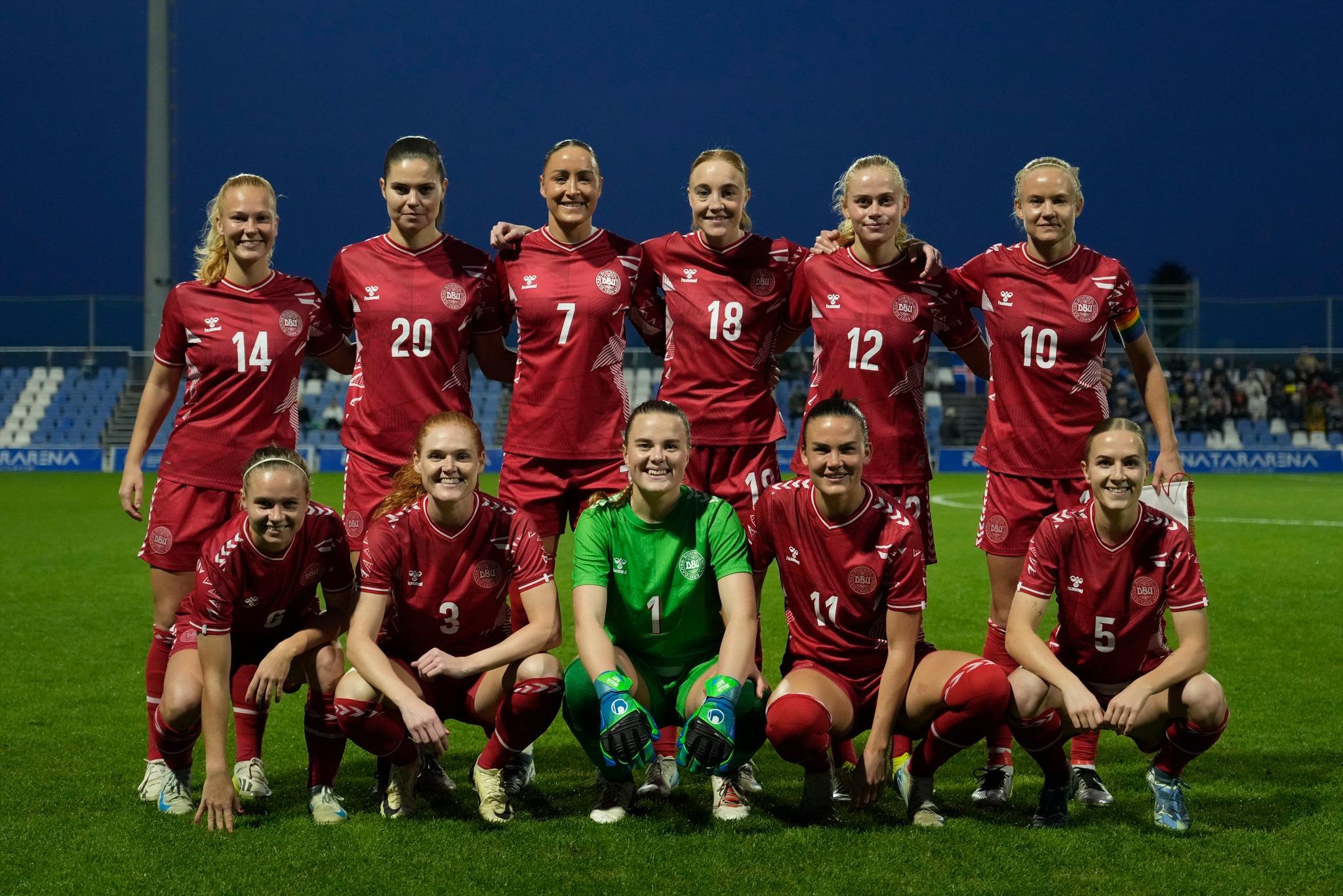 开云平台-丹麦女足队员踢出新高度闯入前八