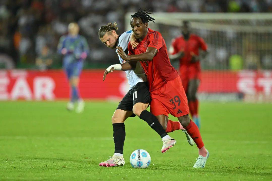 德国队大胜卢森堡，保持不败