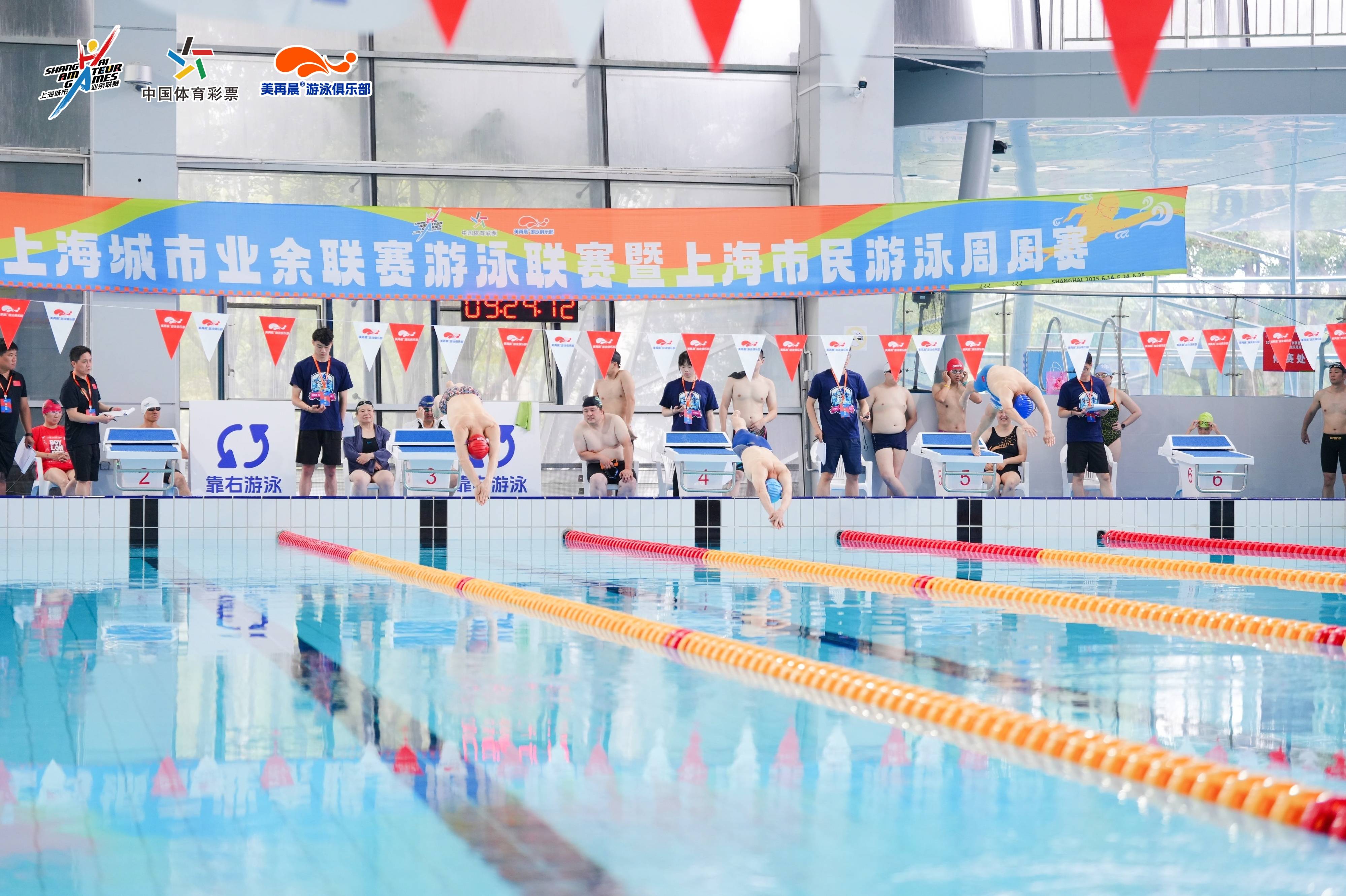 游泳选手频繁刷新世界纪录,又将诞生新王者? 游泳选手频繁刷新世界纪录,又将诞生新王者?