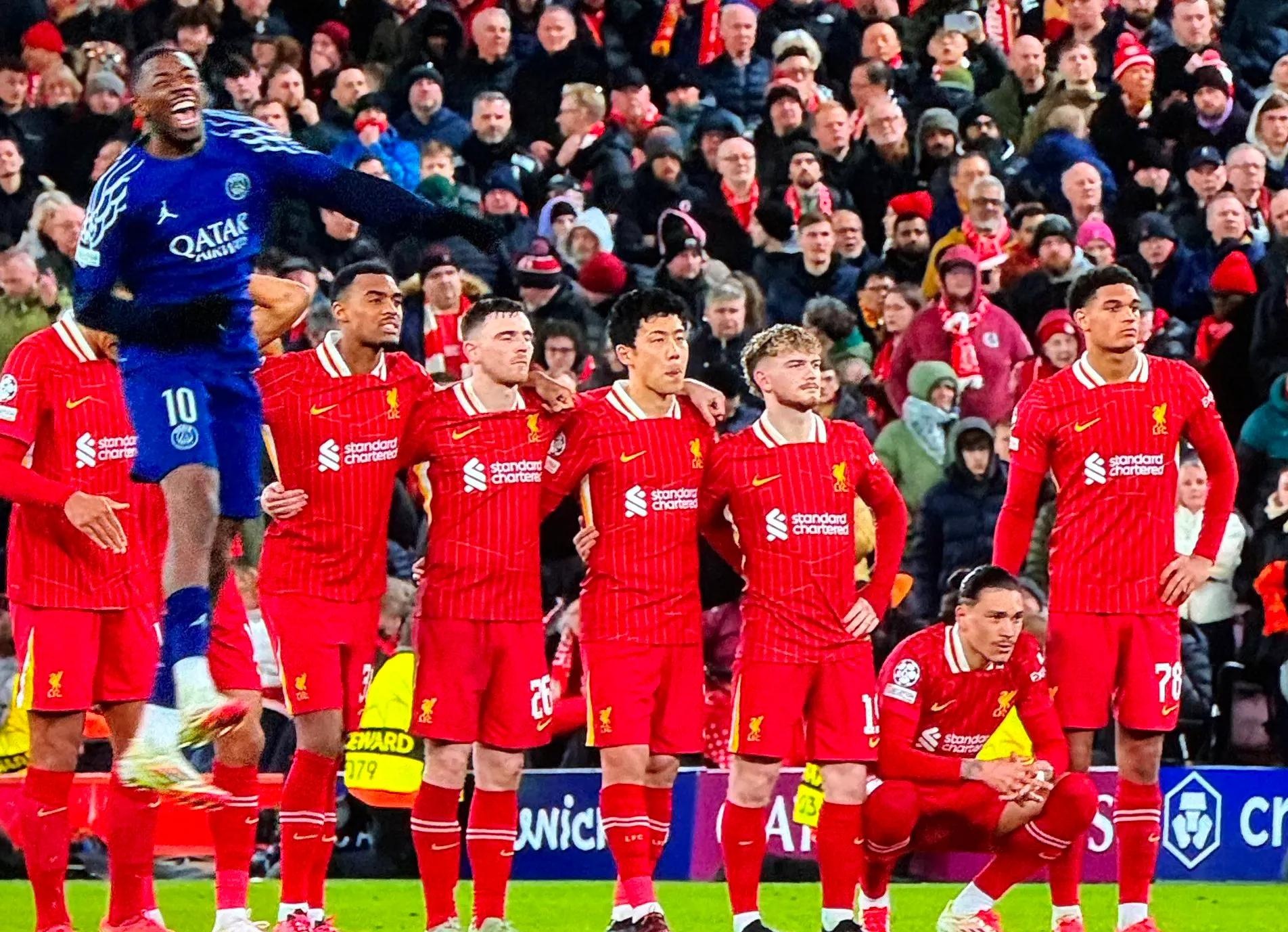 利物浦绝地逆转,晋级欧冠淘汰赛成为焦点 利物浦绝地逆转,晋级欧冠淘汰赛成为焦点