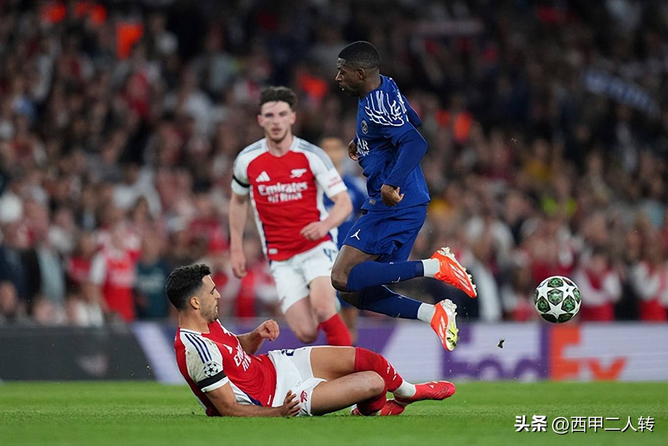 开云体育APP下载-法甲最受关注！球队争夺顶级荣誉