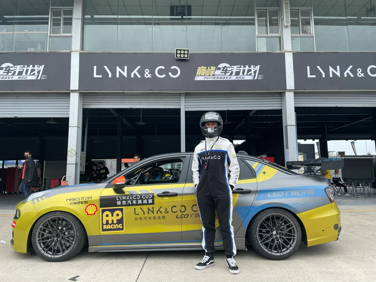 阿布隆顿维拉客场失分，主帅赛后受严厉批评的简单介绍