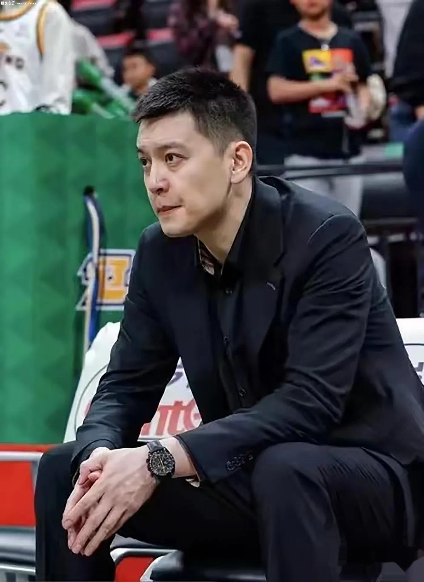 广东队实力碾压对手，夺得胜利连胜