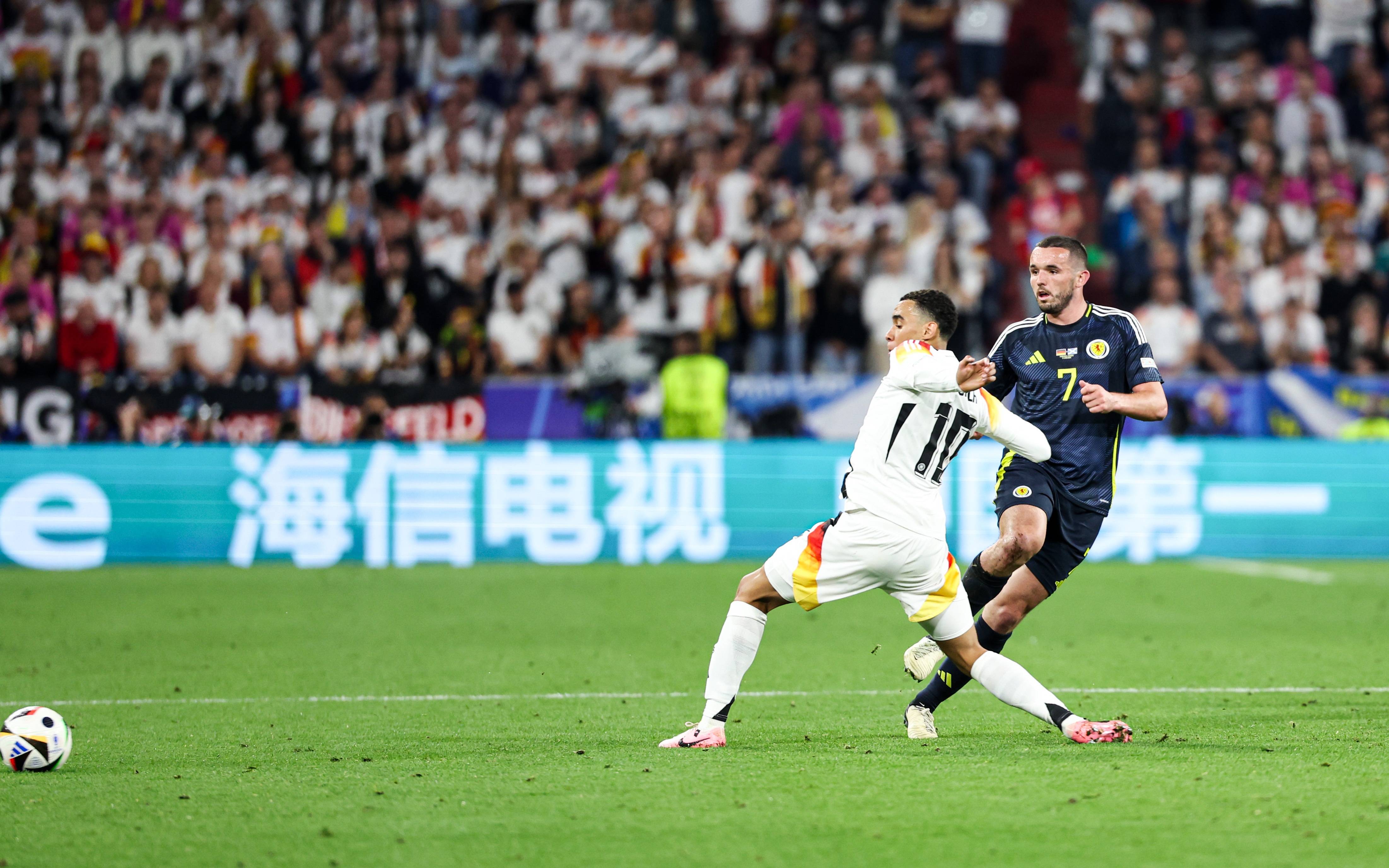 德国队遭遇出局,无缘欧洲杯决赛 德国队遭遇出局,无缘欧洲杯决赛