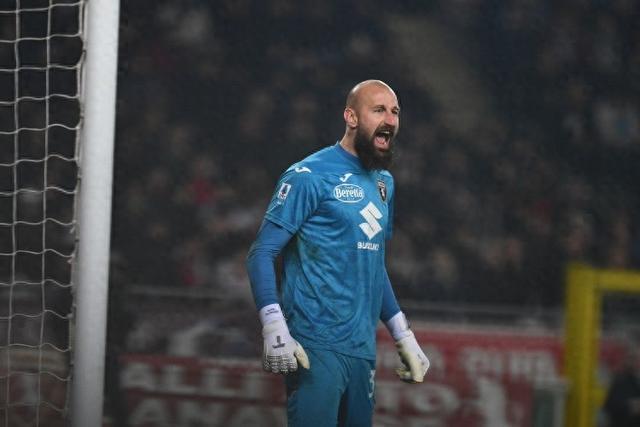 开云体育中国-摩纳哥球员情绪低落，需振作