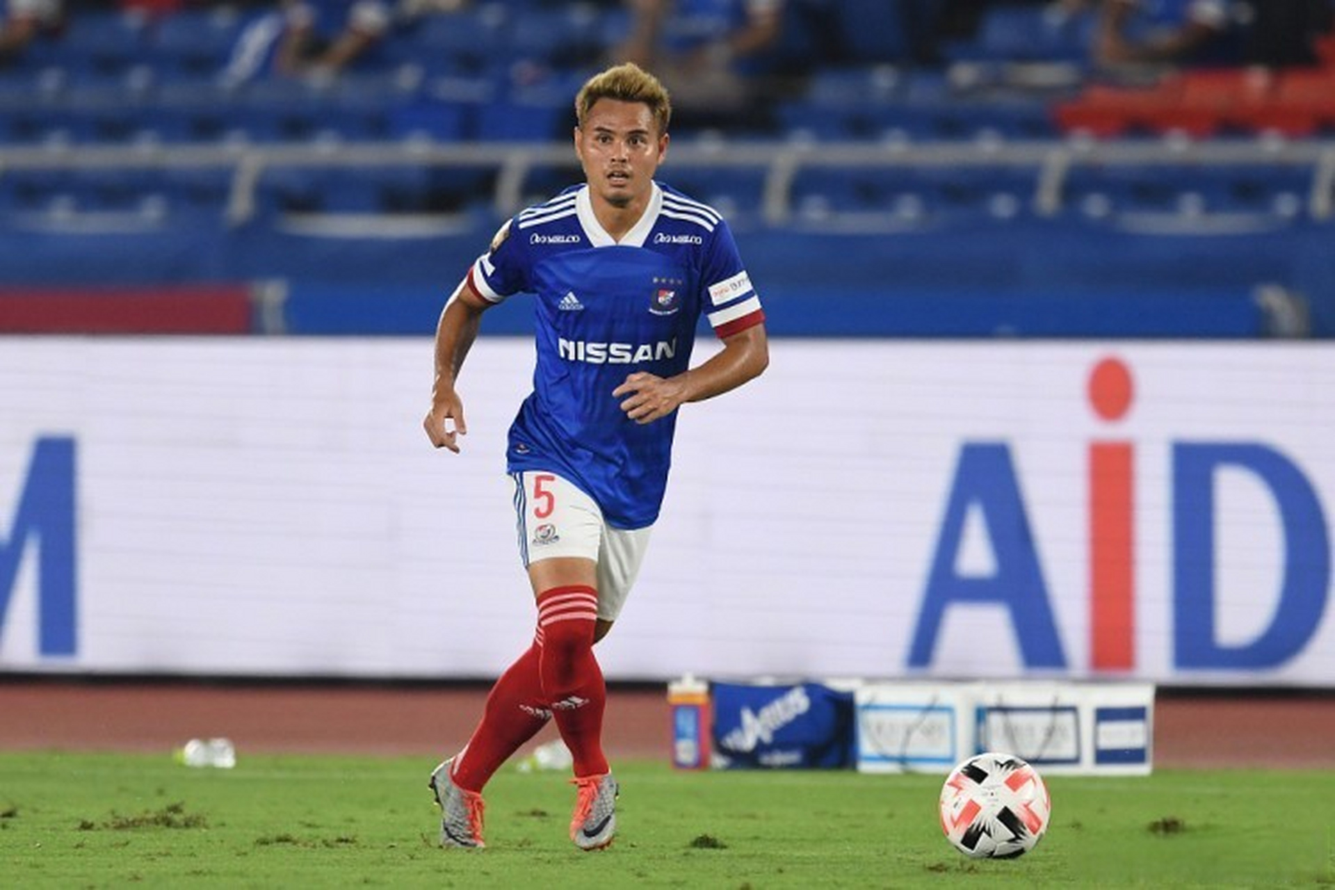 泰国球队不敌对手，晋级路途艰难