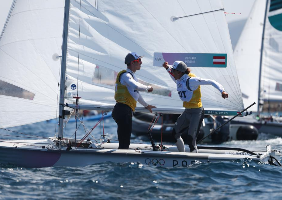 包含英国帆船队频频创新突破赢得冠军的词条 包含英国帆船队频频创新突破赢得冠军的词条