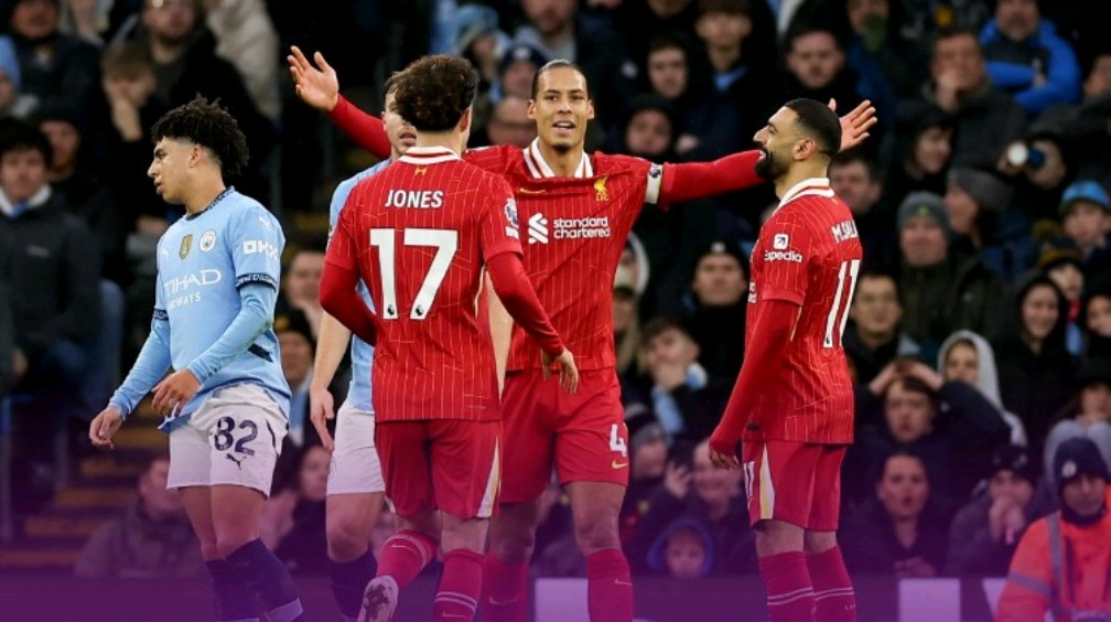 包含曼城中场杀手火线复出,对罗马攻击积极的词条 包含曼城中场杀手火线复出,对罗马攻击积极的词条