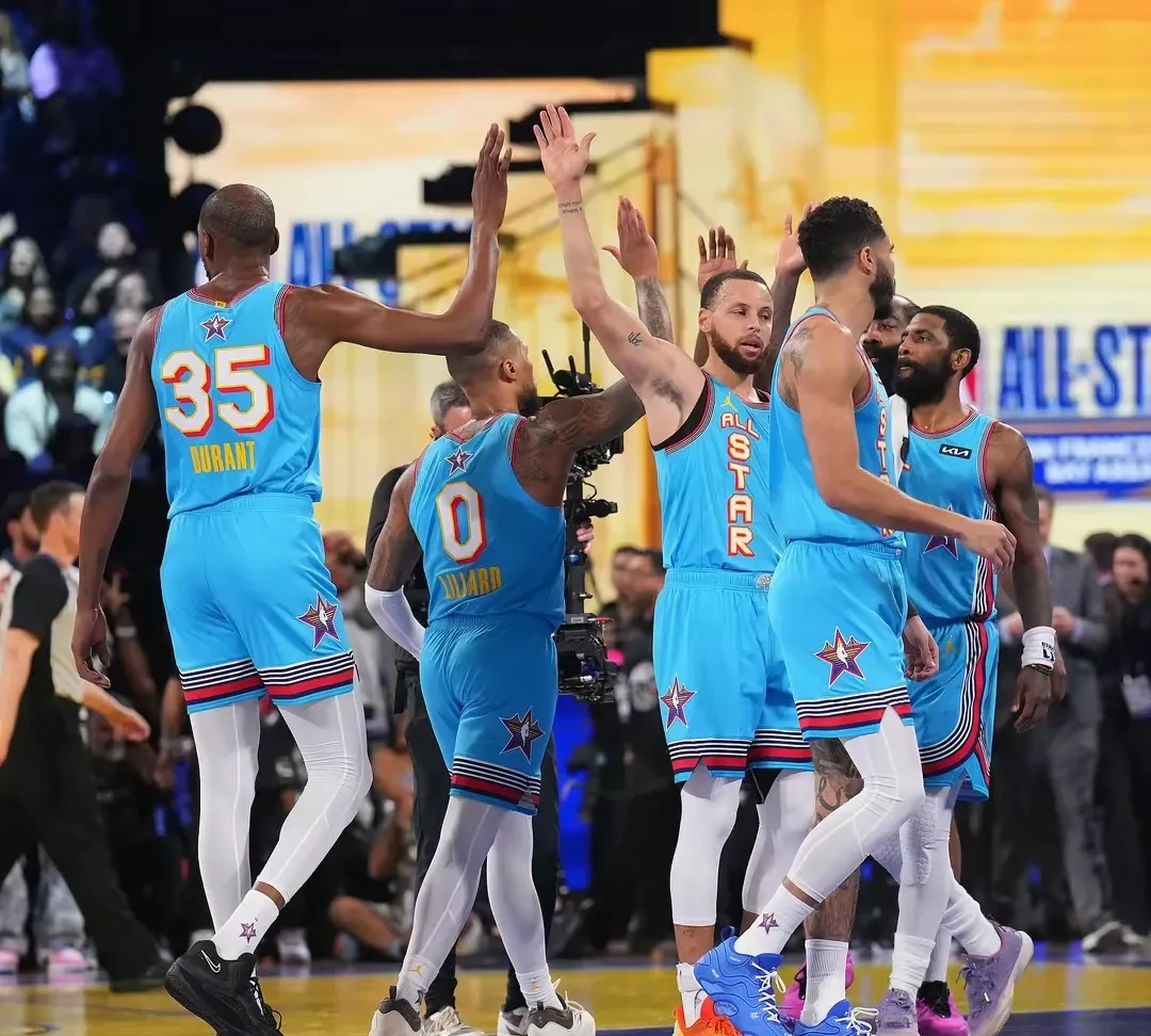 全明星球员集体发挥，球队喜提四连胜