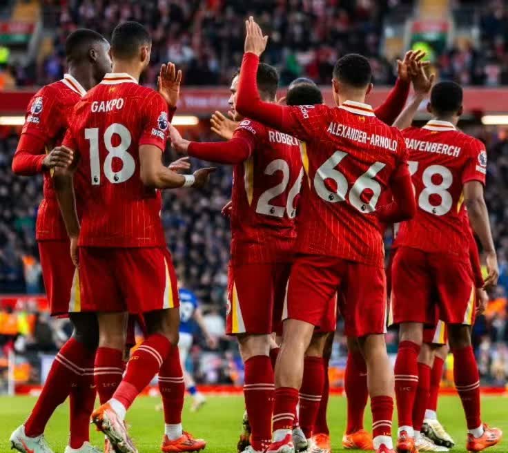 利物浦球员集训氛围融洽全队备战当晚出战 利物浦球员集训氛围融洽全队备战当晚出战