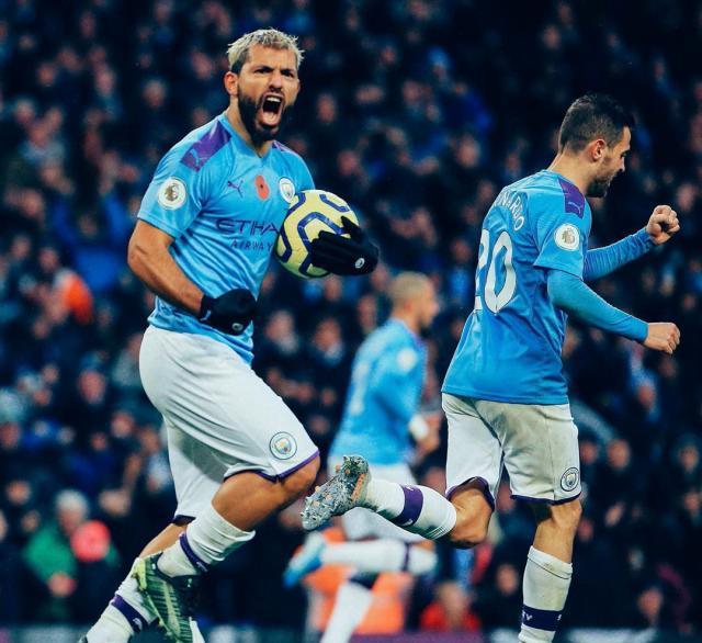 佛罗伦萨零封强敌，绝地反击赢得胜利