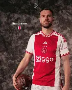 阿贾克斯荷兰遭压制,荷兰雄鹿一路高歌的简单介绍 阿贾克斯荷兰遭压制,荷兰雄鹿一路高歌的简单介绍