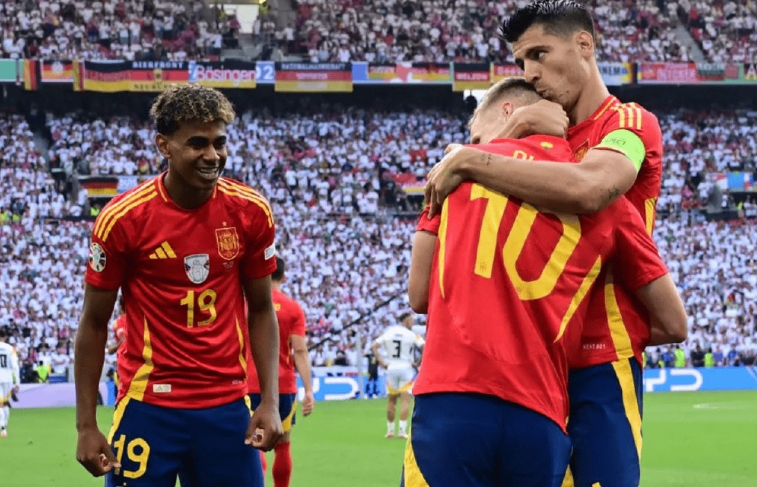 开云体育APP下载-西班牙队在半决赛中获得胜利