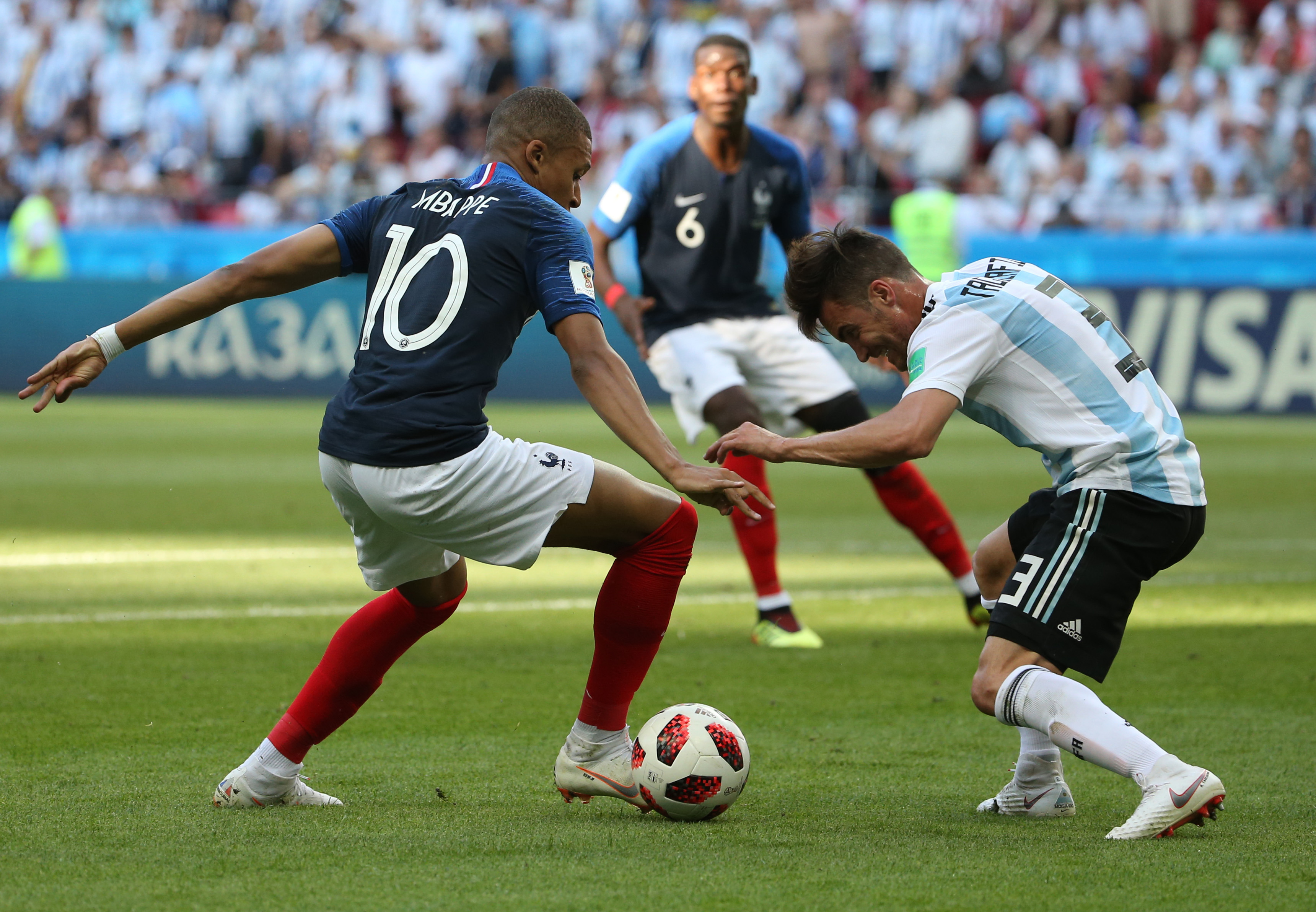 关于强强对话的足球比赛在法国上演,精彩可期的信息 关于强强对话的足球比赛在法国上演,精彩可期的信息