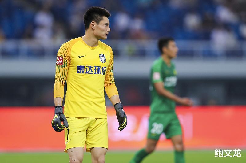 开云体育官网-天津泰达双线作战艰难抉择，王宝山提前备战