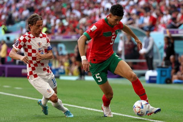开云体育官网-克罗地亚横扫瑞典，阿什拉夫点燃赛场的简单介绍