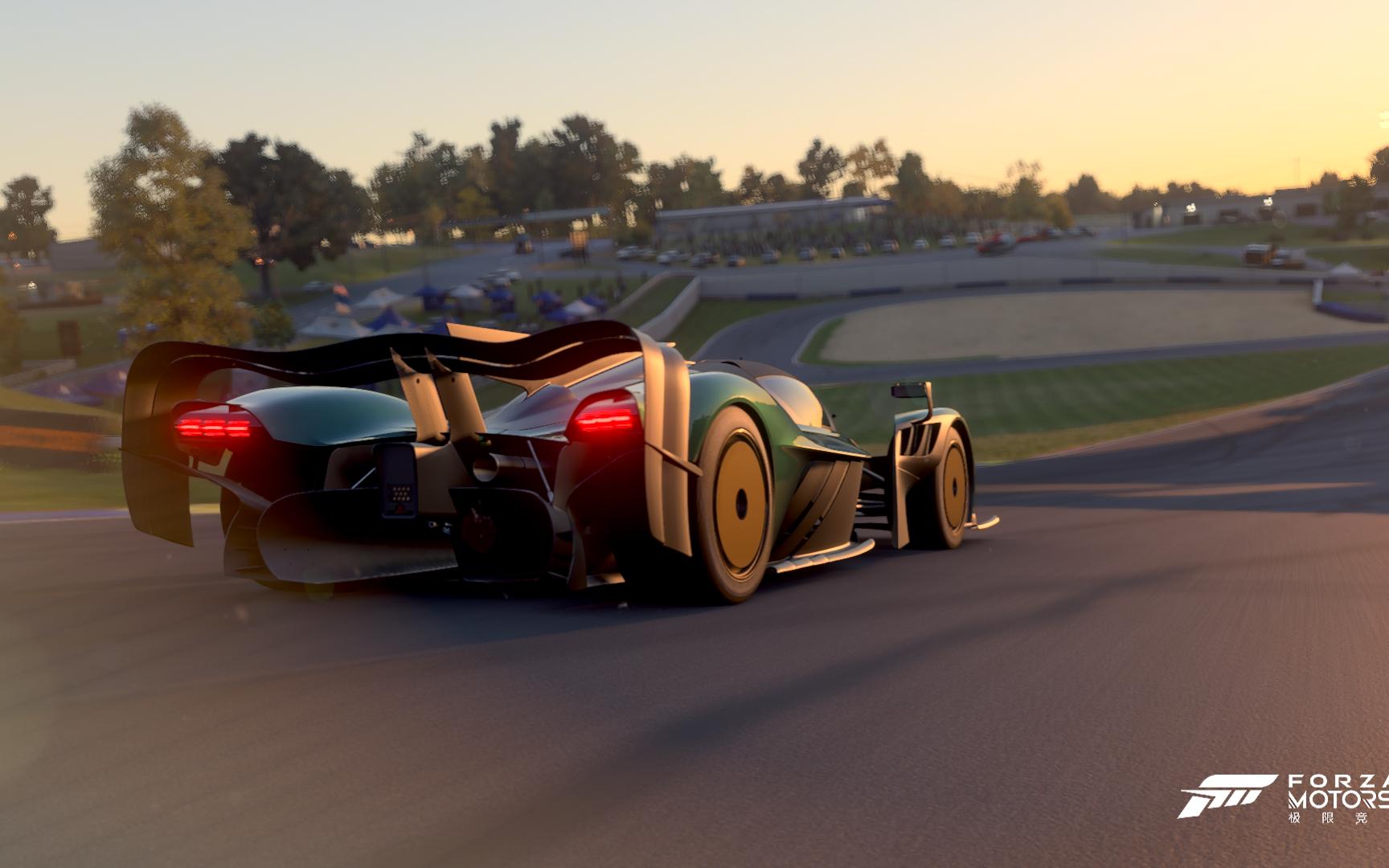 开云体育下载-阿斯顿马丁碾压梅赛德斯，拉塞尔点燃赛场的简单介绍